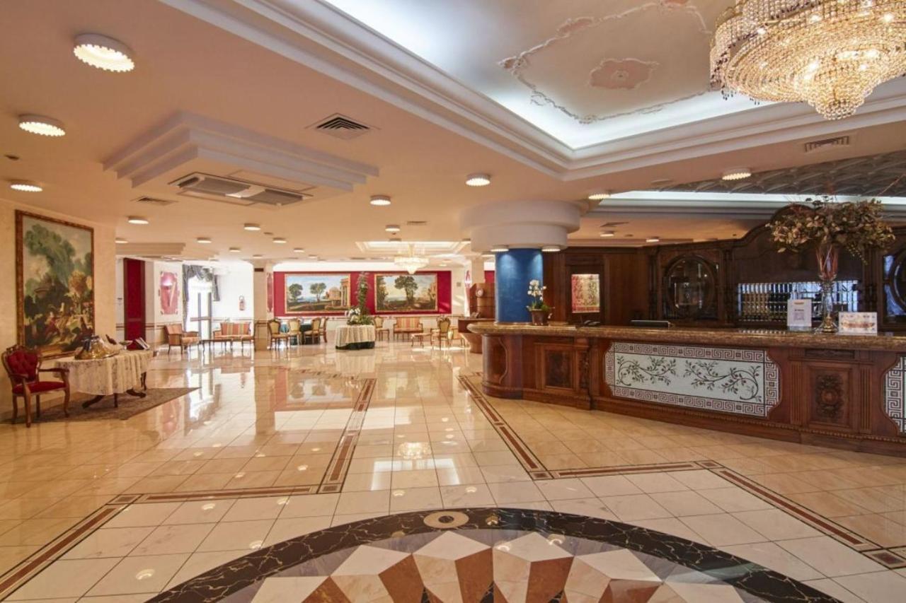 San Giovanni Rotondo Palace - Alihotels Exterior photo