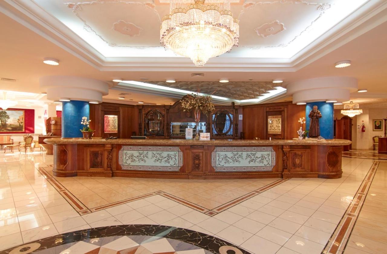 San Giovanni Rotondo Palace - Alihotels Exterior photo